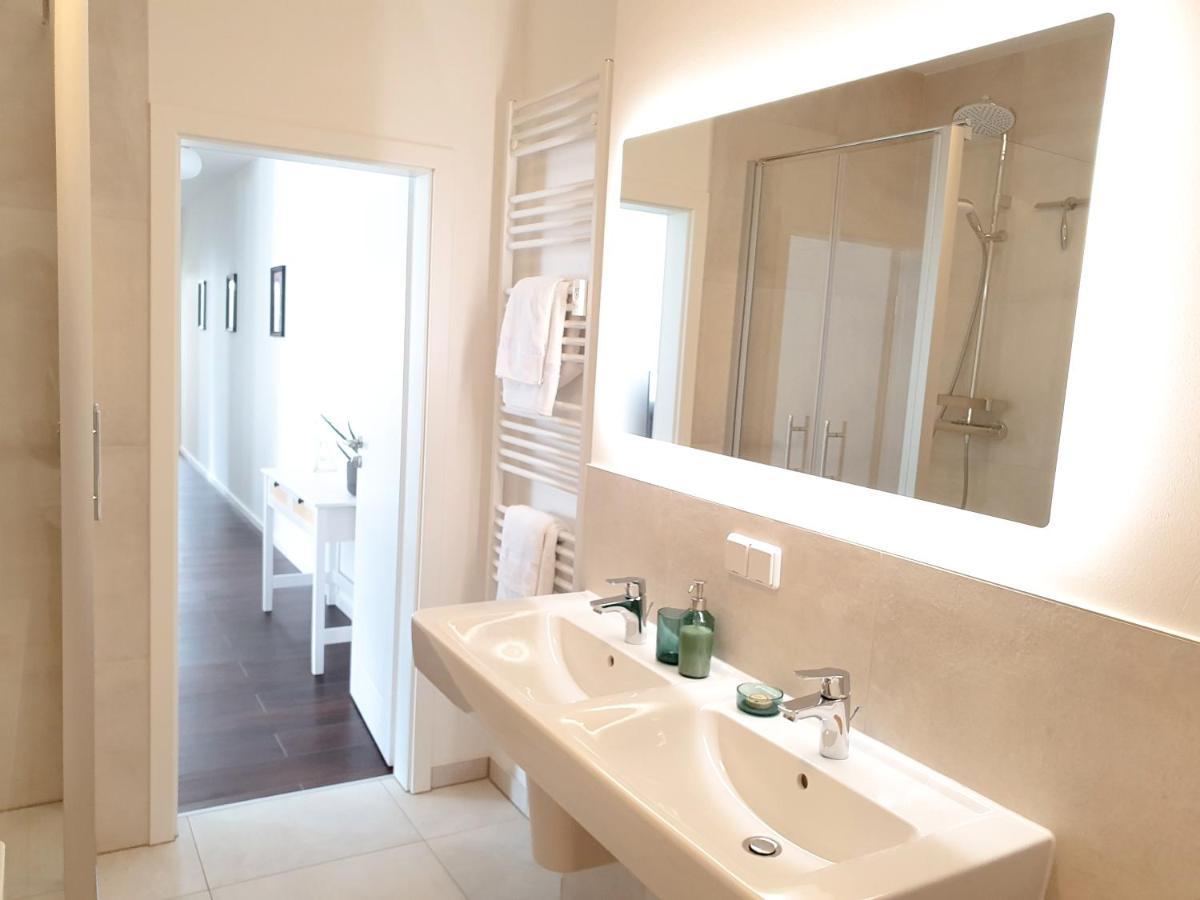 Pb Ferienwohnungen - Fewo 7 - Stilvoll Eingerichtetes Apartment Im Herzen Senftenbergs Luaran gambar