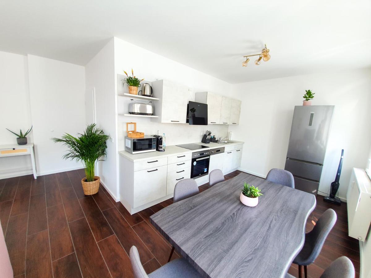Pb Ferienwohnungen - Fewo 7 - Stilvoll Eingerichtetes Apartment Im Herzen Senftenbergs Luaran gambar